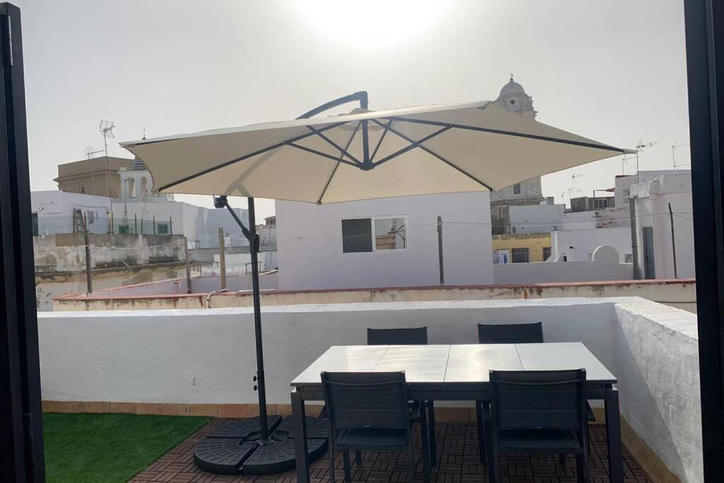 Hidden Gem Penthouse Populo Y Catedral Apartment Кадис Екстериор снимка